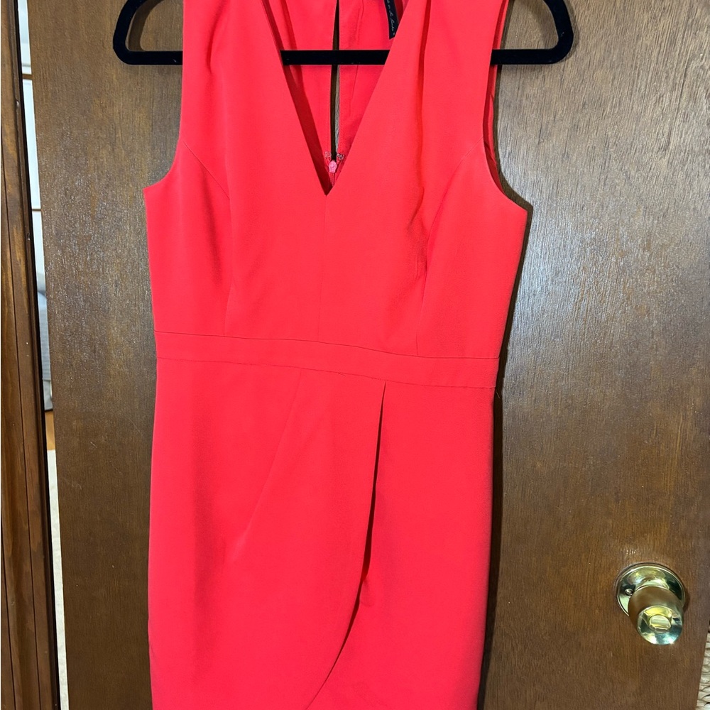 BCBGMaxAzria Orange Sheath Mini Dress V-Neck Sleeveless